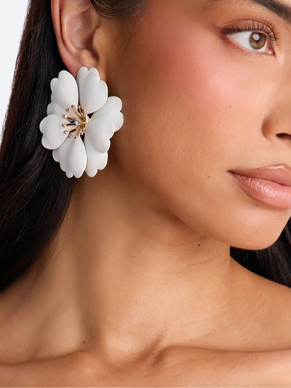 Fashion Nova White Floral Petal Earrings with Gold Accents